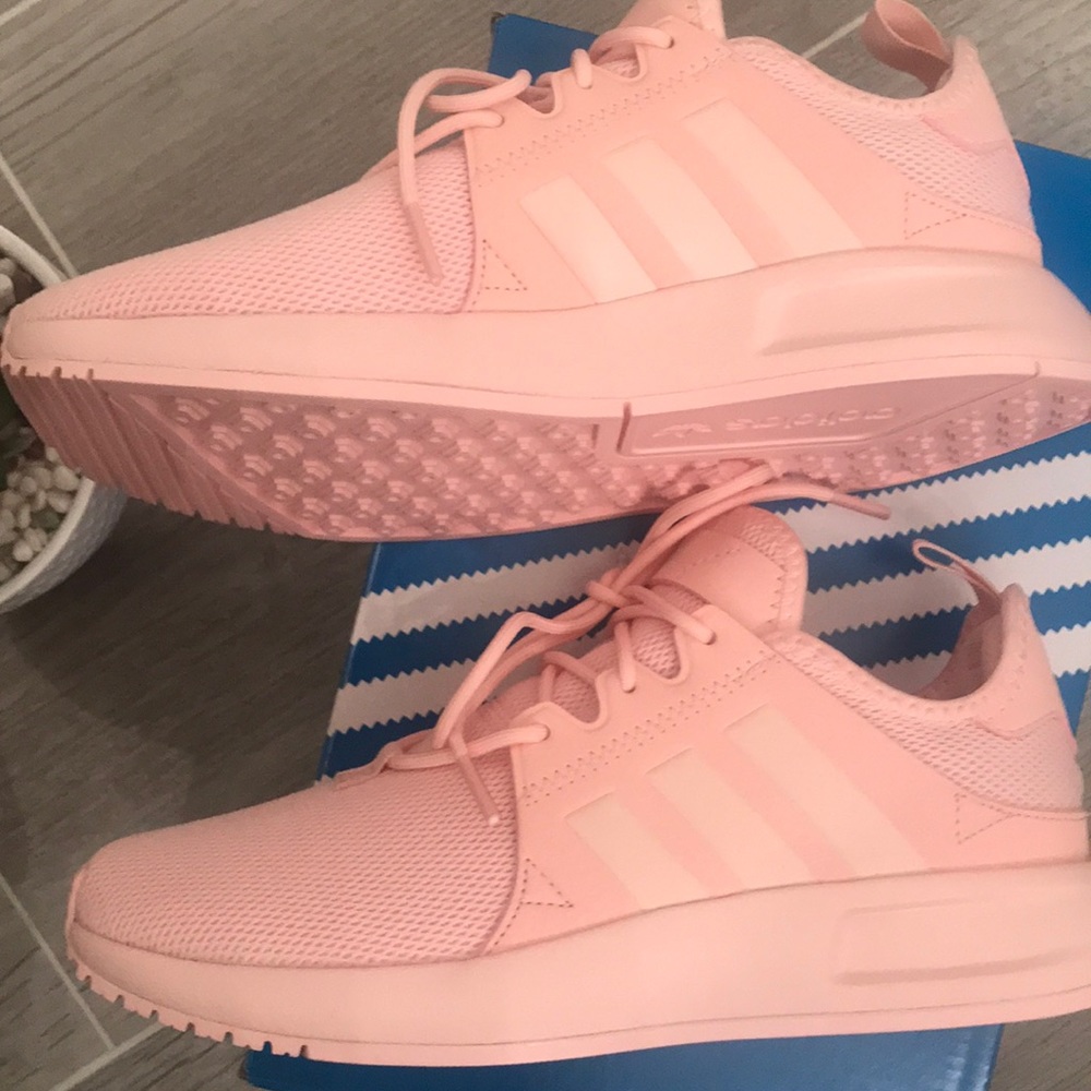 PRICE DROP This weekend only NIB ADIDAS ORIGINALS
